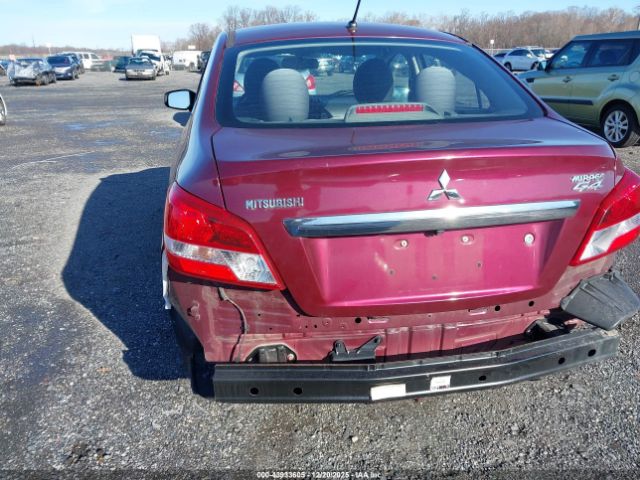 Mitsubishi Mirage Es Image 7