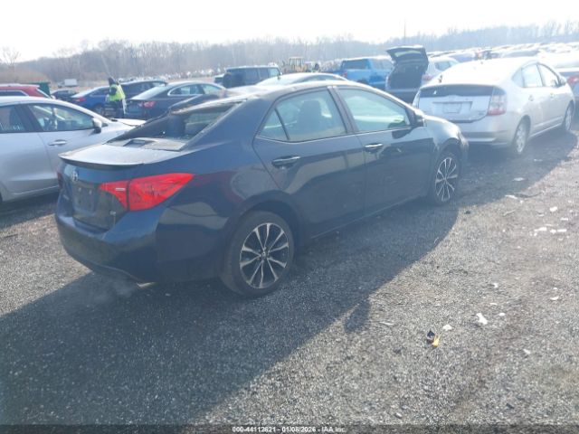 Toyota Corolla Se Image 8