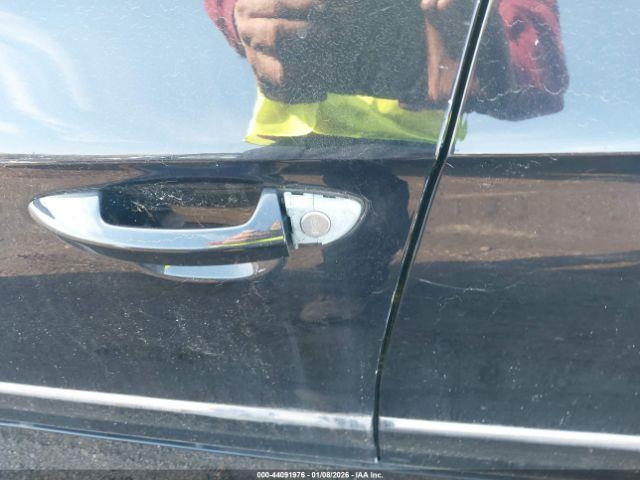 Volkswagen CC 2.0t Sport Image 9