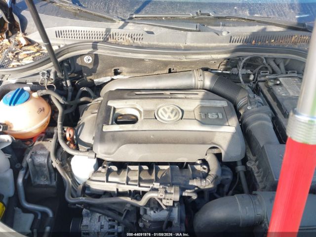 Volkswagen CC 2.0t Sport Image 12