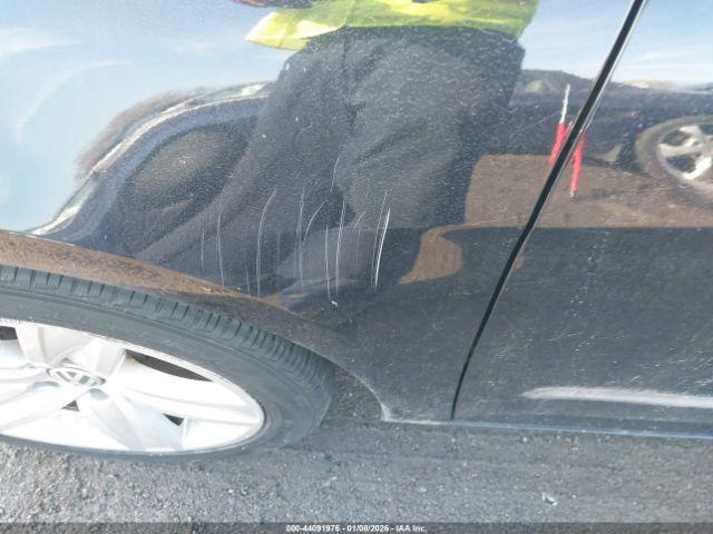 Volkswagen CC 2.0t Sport Image 2