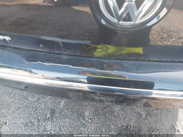 Volkswagen CC 2.0t Sport Image 10