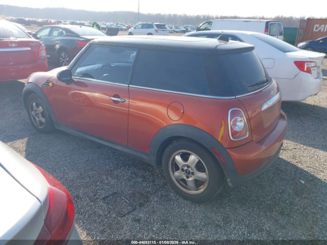 MINI Cooper Image 2