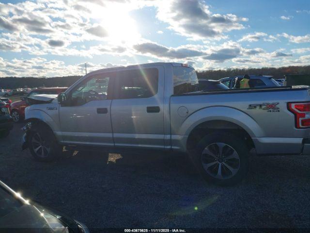 Ford F-150 Xl Image 12