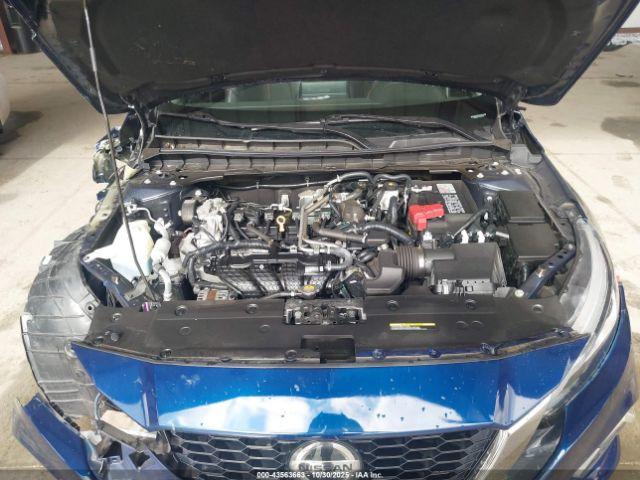 Nissan Altima Sr Fwd Image 13