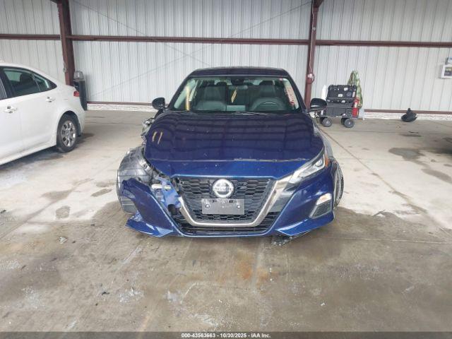 Nissan Altima Sr Fwd Image 14