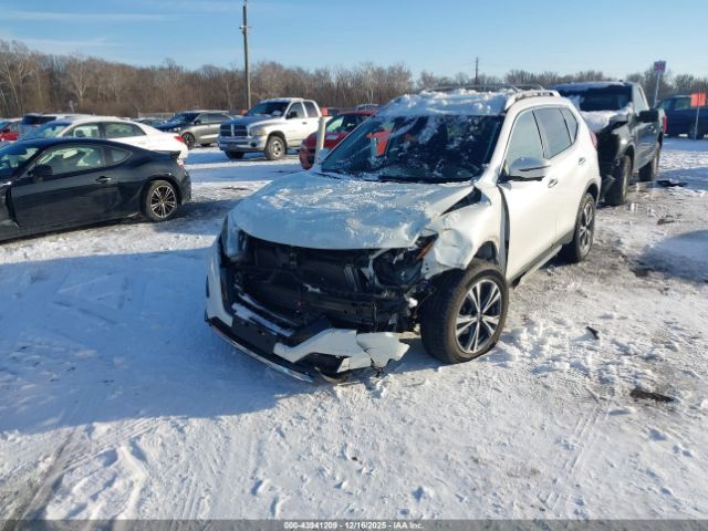 Nissan Rogue Sv Image 2