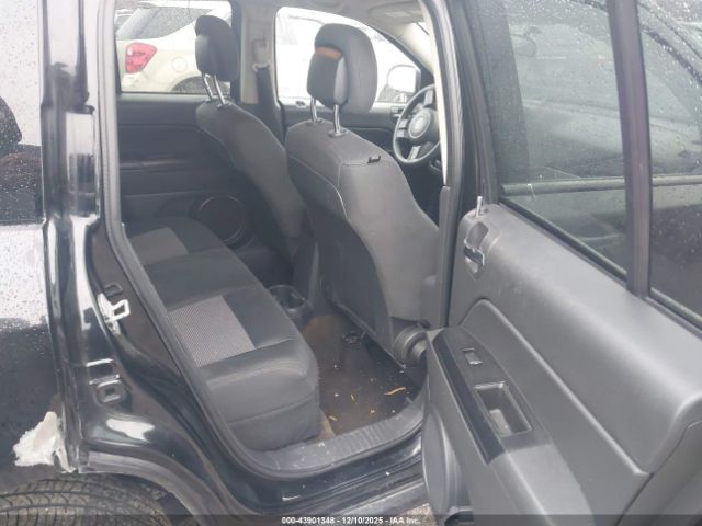 Jeep Compass Sport Image 9