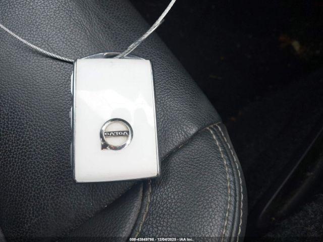 Volvo XC40 T5 Momentum Image 16