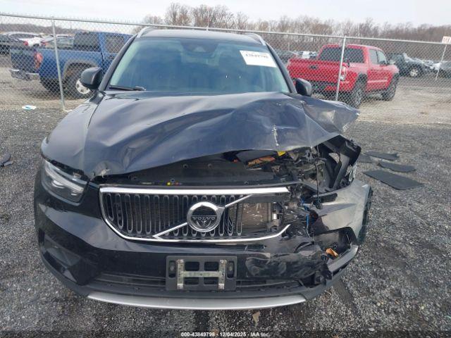 Volvo XC40 T5 Momentum Image 5