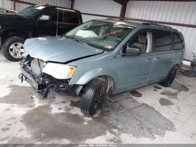 Chrysler Town & Country Lx Image 14