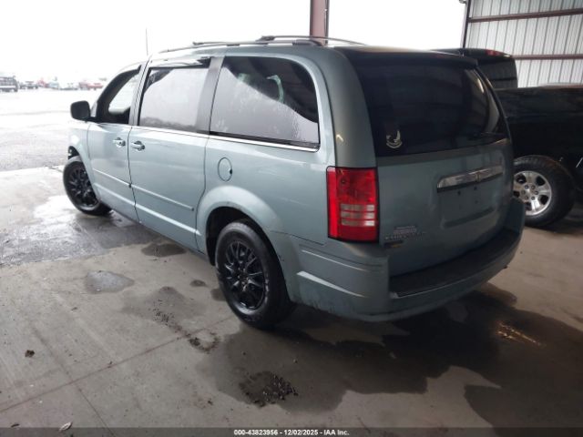 Chrysler Town & Country Lx Image 13