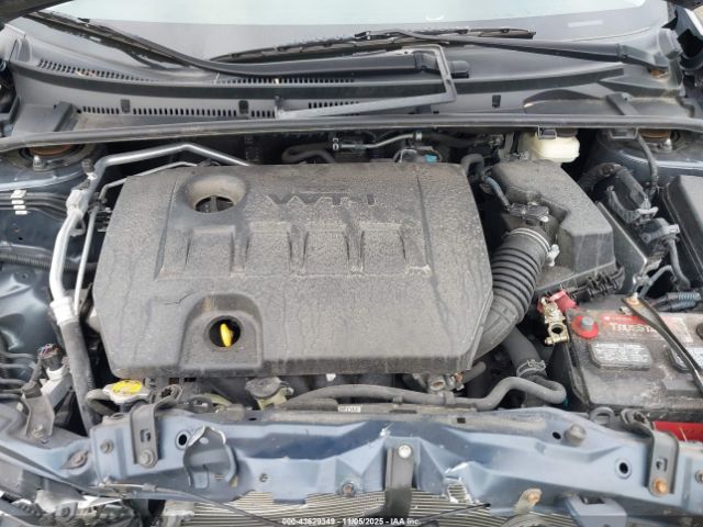 Toyota Corolla Le Image 12