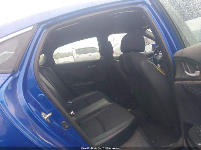 Honda Civic Sport Image 8