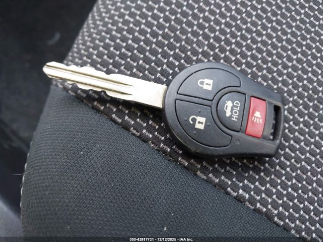 Nissan Versa 1.6 Sv Image 11