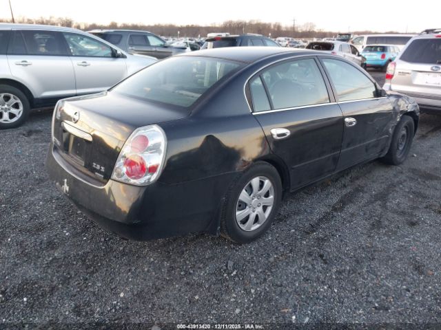 Nissan Altima 2.5 S Image 8