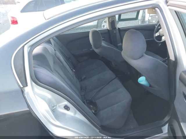 Nissan Altima 2.5 S Image 10