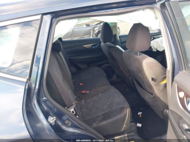 Nissan Rogue S Image 11