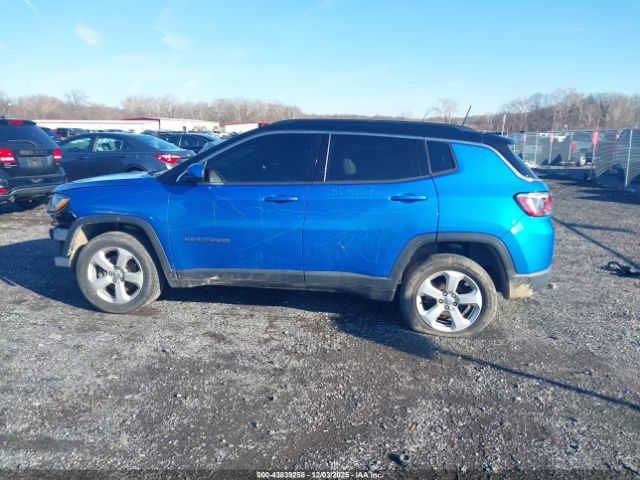 Jeep Compass Latitude 4x4 Image 13
