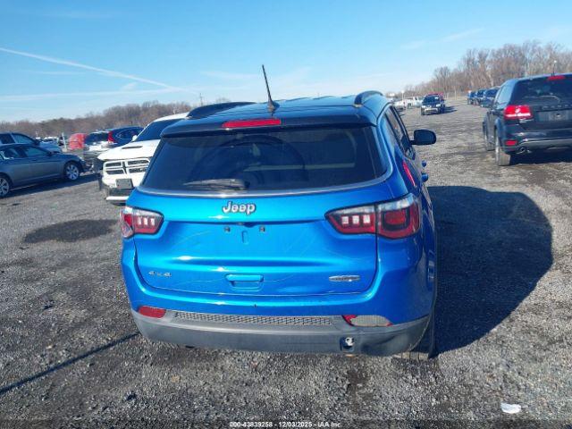 Jeep Compass Latitude 4x4 Image 15