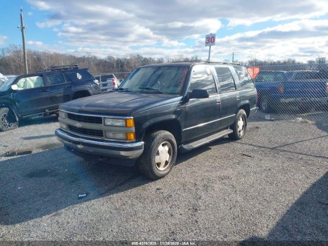 Chevrolet Tahoe Ls Image 2