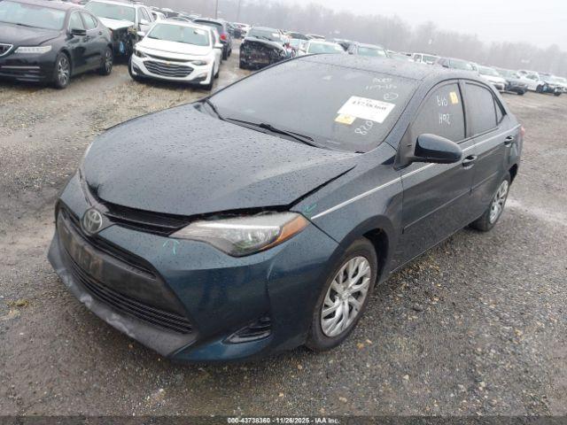 Toyota Corolla Le Image 4
