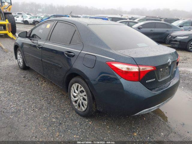 Toyota Corolla Le Image 3