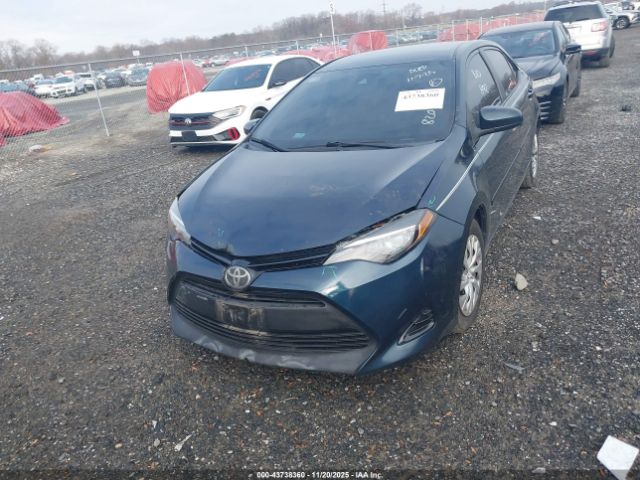 Toyota Corolla Le Image 2