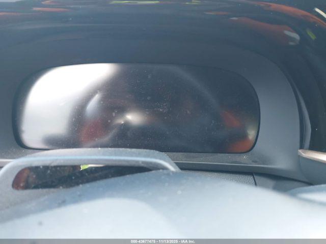 Toyota Crown Limited Image 10