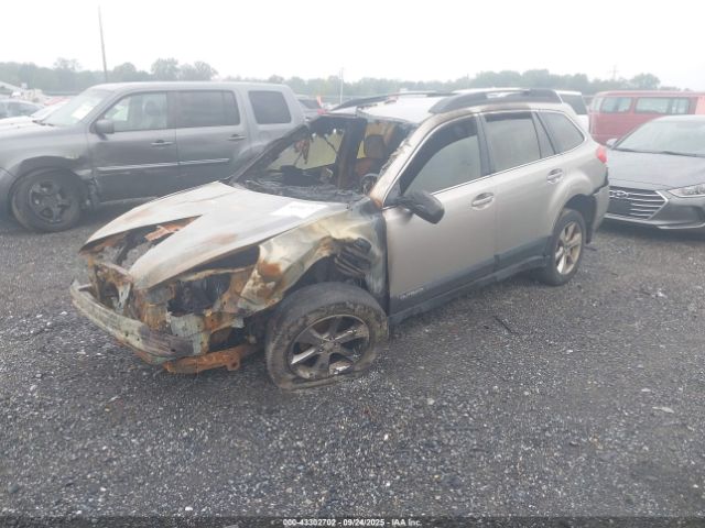 Subaru Outback 2.5i Image 9