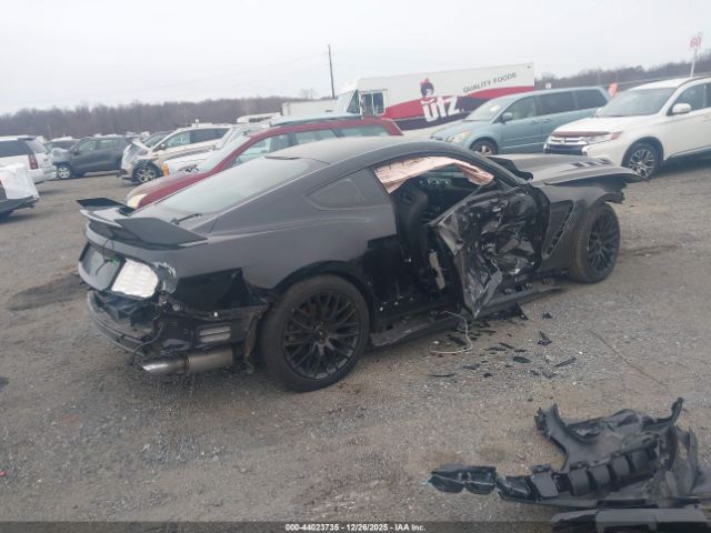 Ford Mustang V6 Image 14