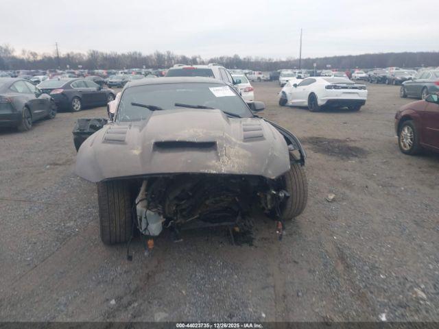 Ford Mustang V6 Image 10