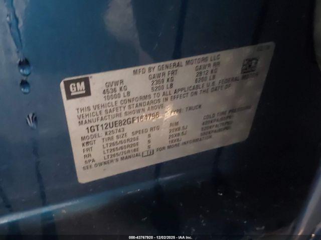 GMC Sierra 2500 Denali Image 4