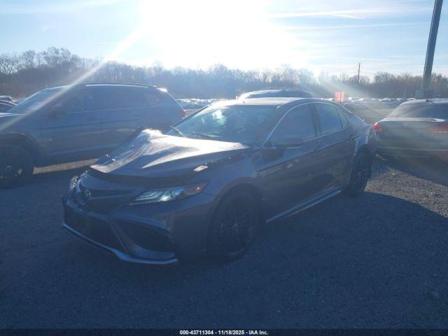 Toyota Camry Xse Image 3