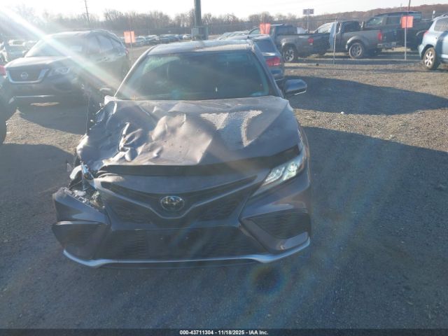 Toyota Camry Xse Image 6