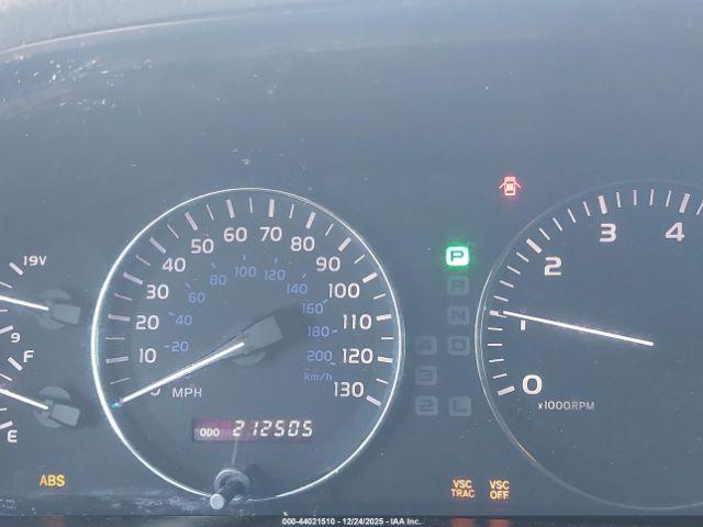 Lexus LX 470 Image 3