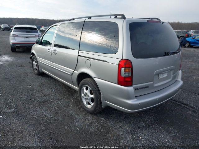 Oldsmobile Silhouette Gls Image 2