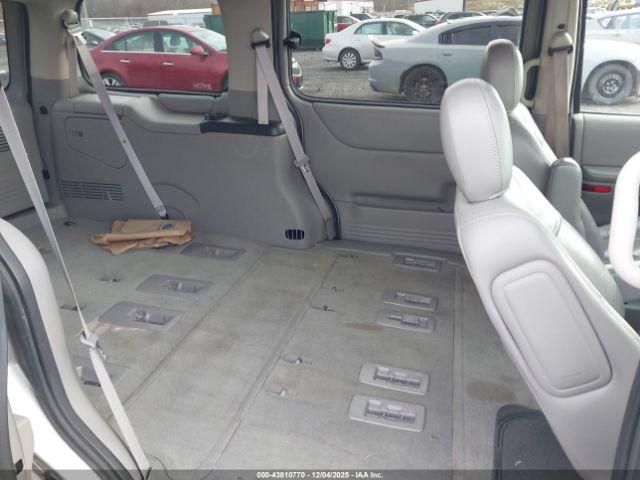 Oldsmobile Silhouette Gls Image 6