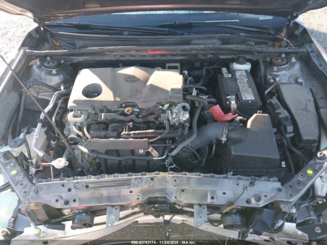 Toyota Camry Se Awd Image 16