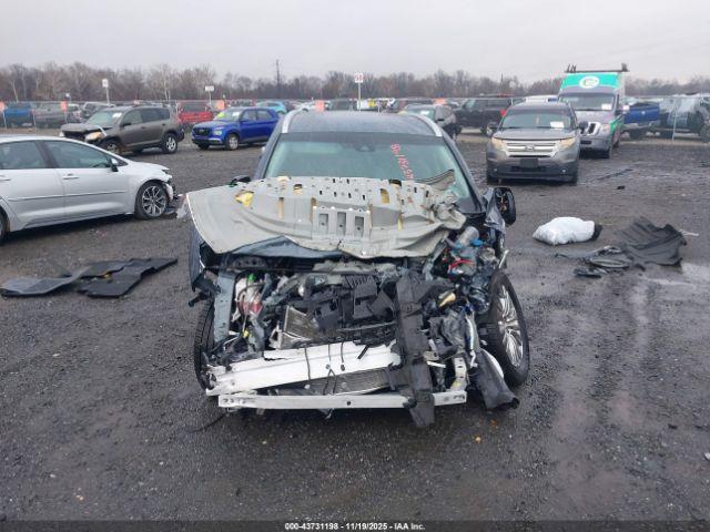 Toyota Venza Xle Image 2