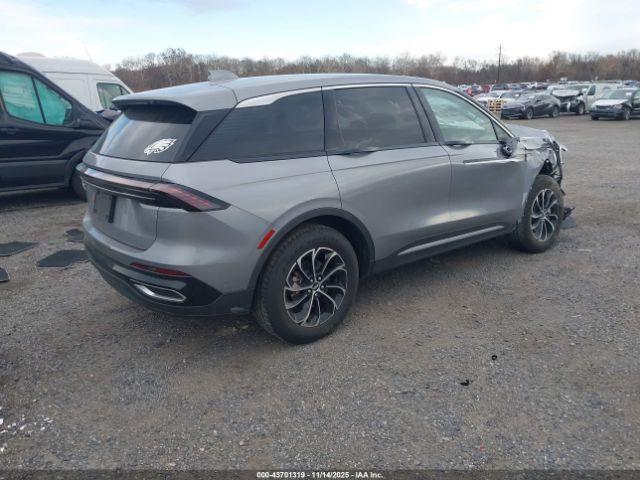 Lincoln Nautilus Premiere Image 4