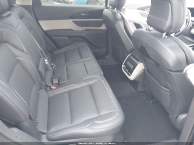 Lincoln Nautilus Premiere Image 12