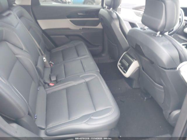 Lincoln Nautilus Premiere Image 12