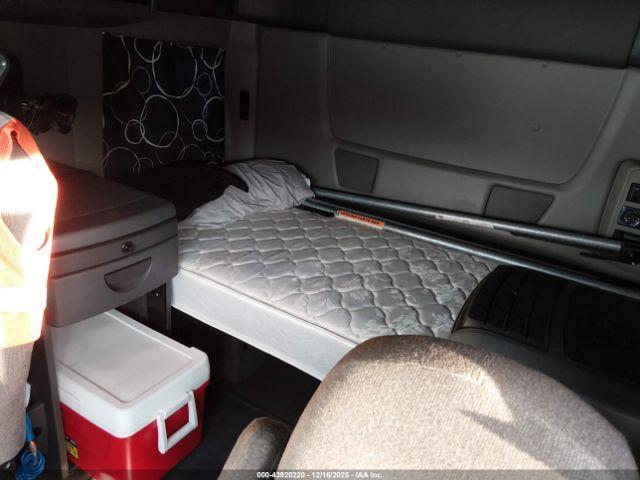 International Lt Image 12