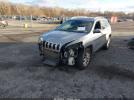 Jeep Cherokee Limited 4x4 Image 9