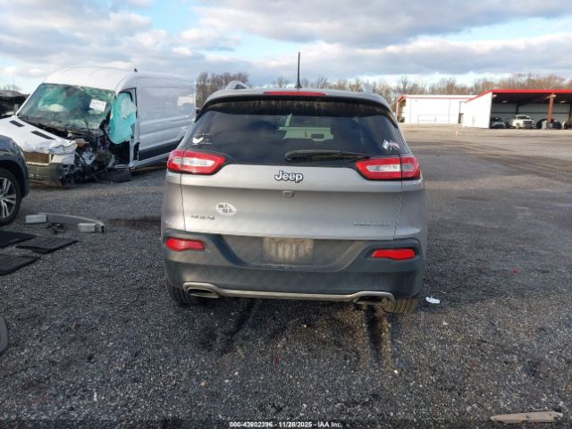 Jeep Cherokee Limited 4x4 Image 15