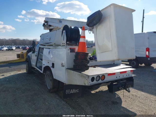 Ford F-450 Xl Image 4