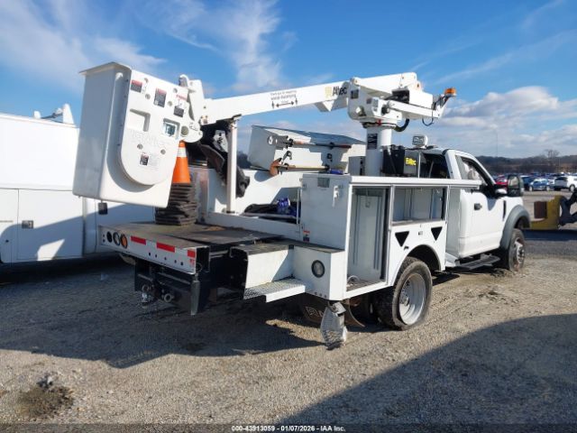 Ford F-450 Xl Image 16