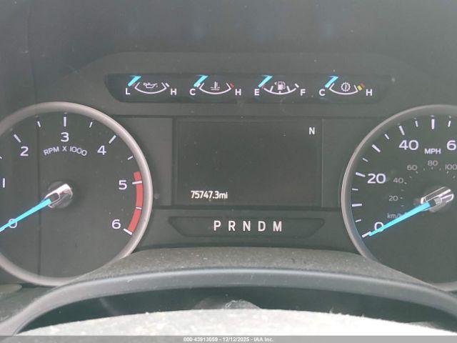 Ford F-450 Xl Image 8