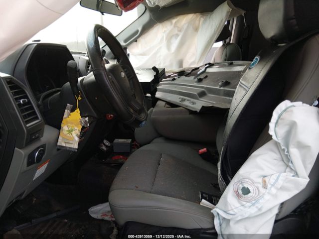 Ford F-450 Xl Image 2